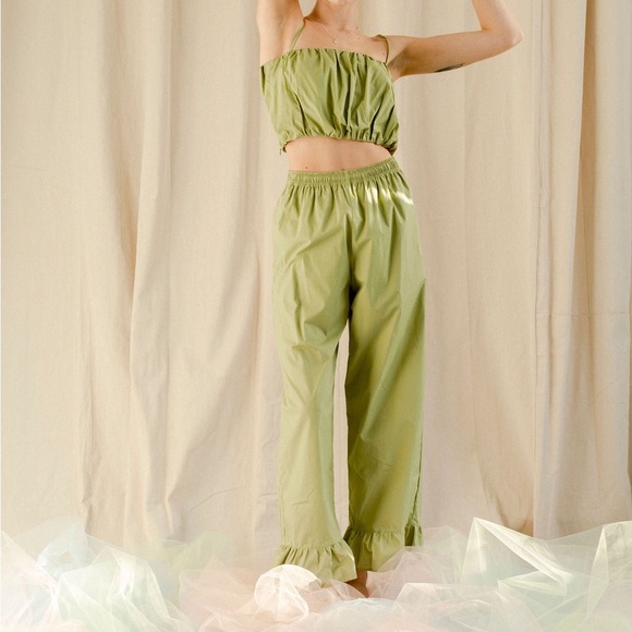 NWT - A Bronze Age Yara Crop Top - Bay Leaf - Picture 2 of 3